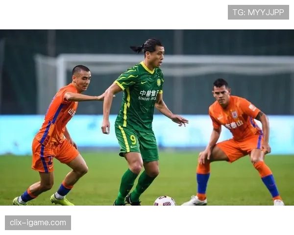 特奥边路压制策略显成效,助力球队稳健取胜关键战 特奥边路压制策略显成效,助力球队稳健取胜关键战