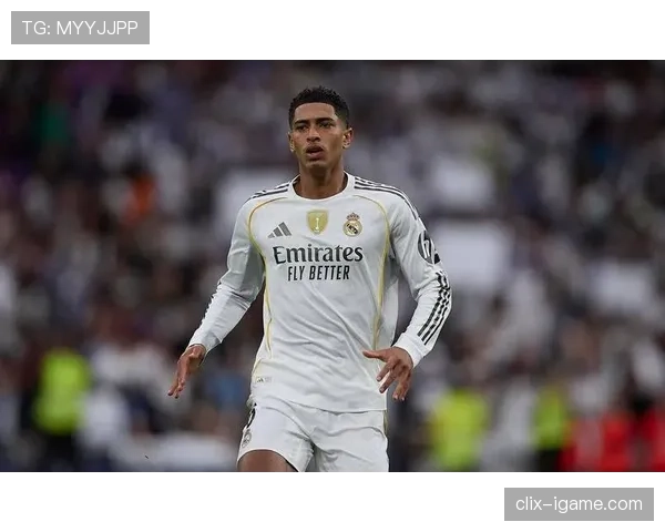 贝林厄姆入选FIFA最佳阵容,年轻球员表现稳健引人关注